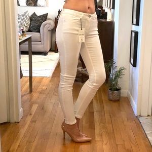 mid rise skinny jeans from Zara.